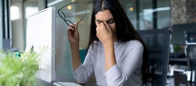 Goz Yorgunlugu Nedir Goz Yorgunlugu Belirtileri Nelerdir Eye Strain