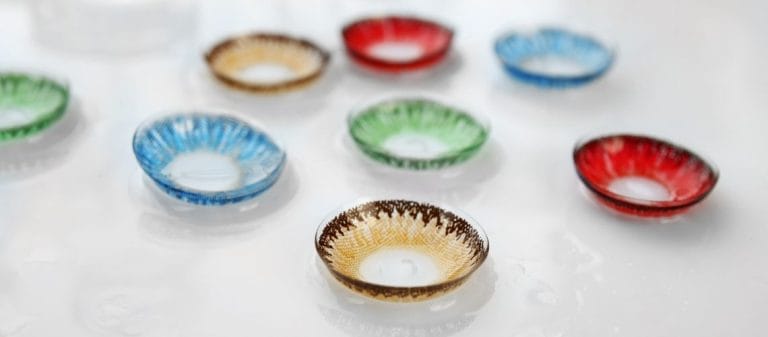Renkli Lens Nedir? Zararları Var Mıdır?