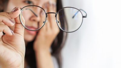 Tek Gozde Bulanik Gormenin Nedenleri Causes of Blurred Vision in One Eye